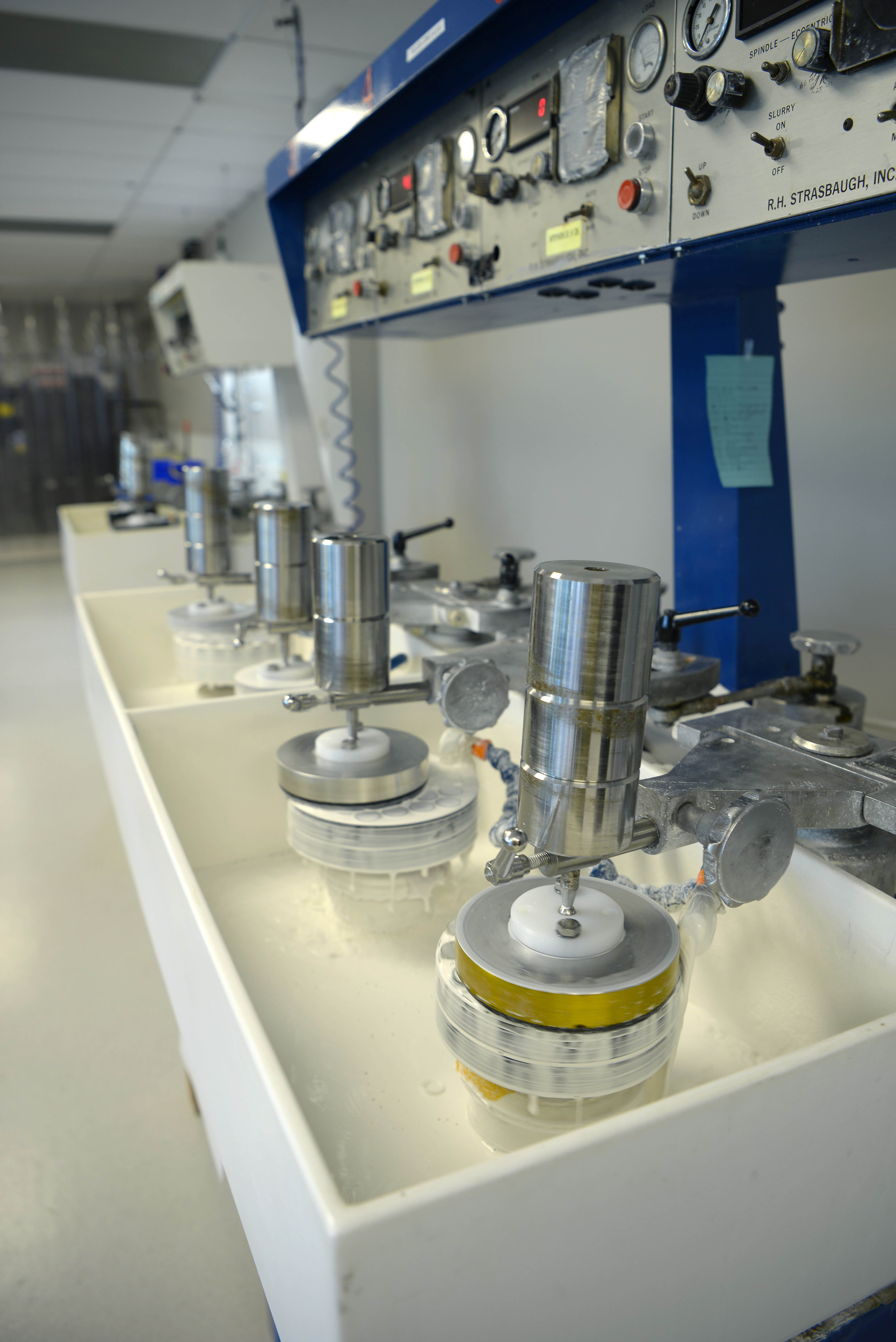 FiveNine Optics Polishing Lab